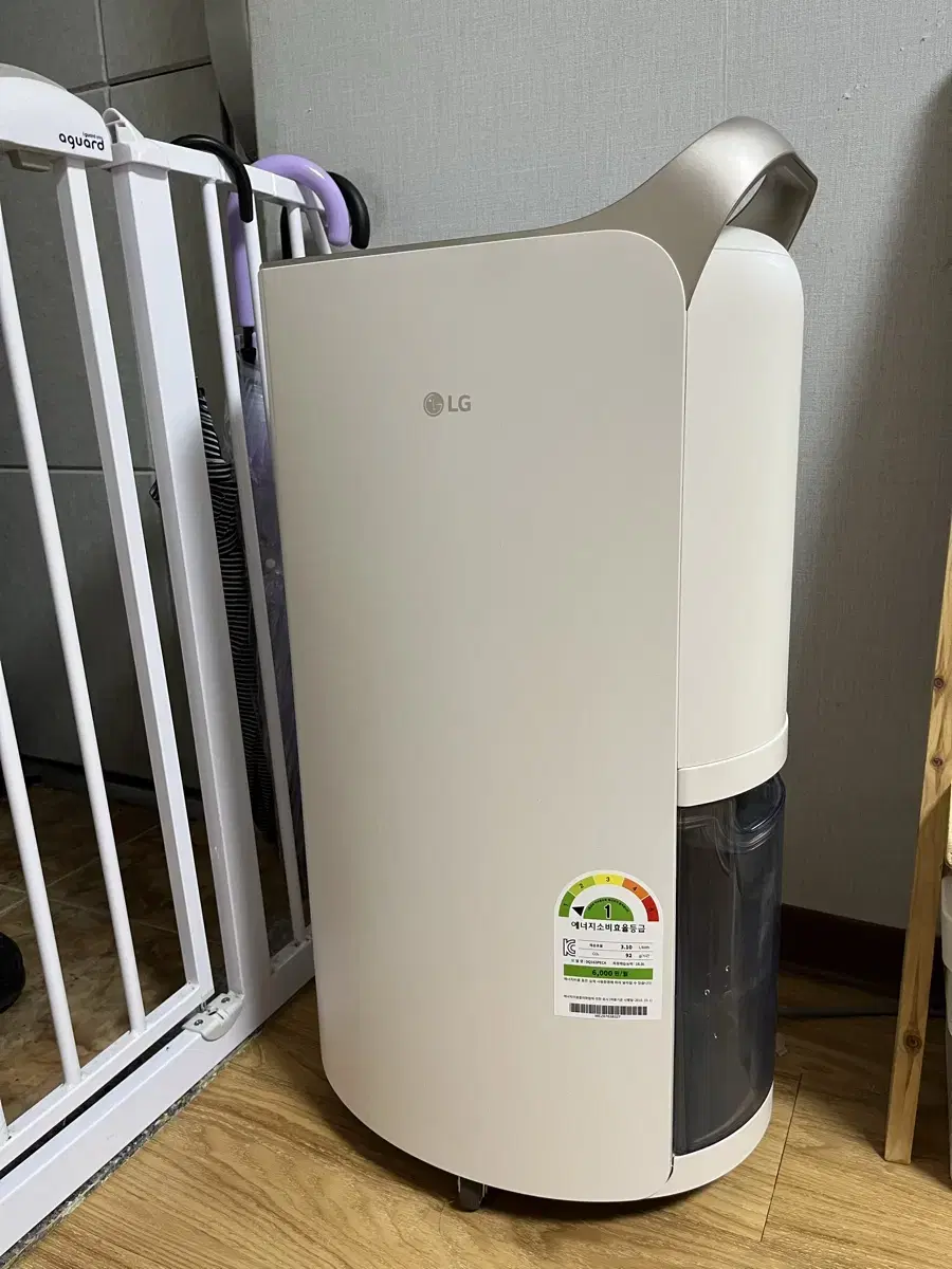 LG 휘센제습기 16L